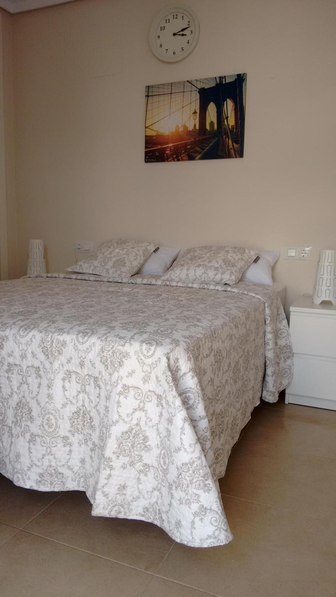 קלפה Plaza Mayor 2 Bedroom Apartment מראה חיצוני תמונה
